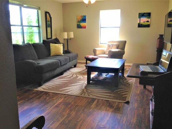 TV, DVD player, books, stereo