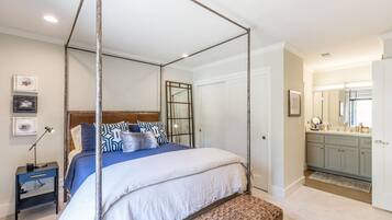 2 soveværelser, skrivebord, strygejern/strygebræt, Wi-Fi