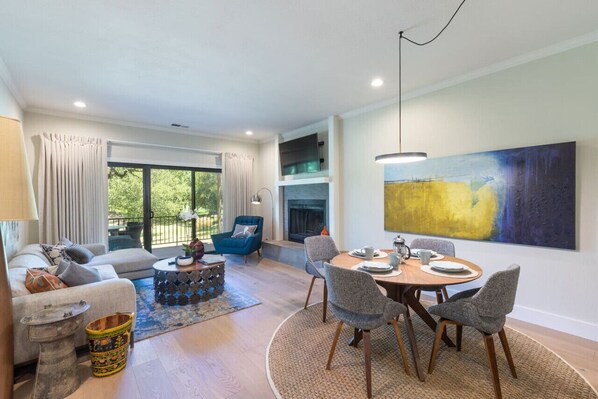 Interior - Gorgeous condo at Silverado Country Club (Napa)