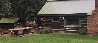 Cross Creek Ranch log home hideaway for the perfect getaway