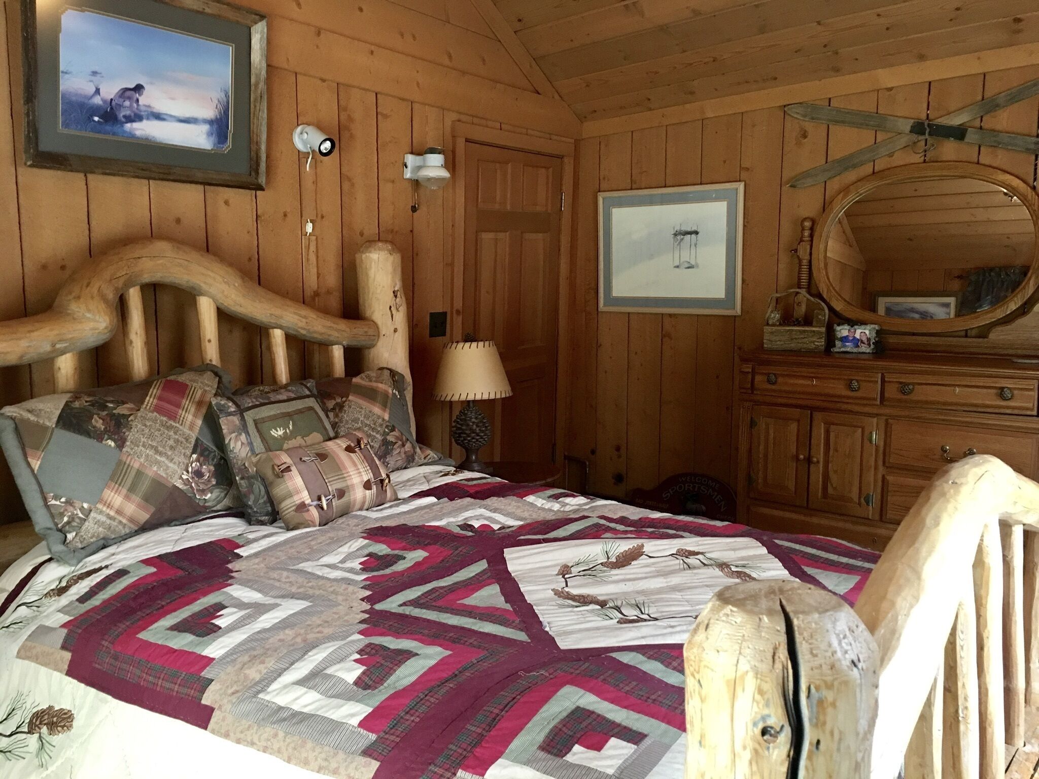 2 chambres, fer et planche à repasser, Wi-Fi gratuit, draps fournis