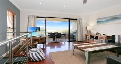 Magnificent Views - Mariners Mark 3