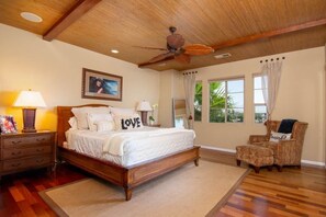 3 bedrooms, iron/ironing board, WiFi, bed sheets - Blue Echo Coachella/Stagecoach (Indio)
