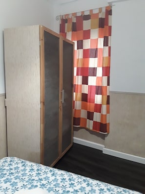 1 bedroom, iron/ironing board, WiFi, bed sheets - IN THE HEART OF GRANADA - WIFI (Granada)