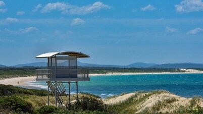 Brilliant Location - Stones throw from the Myall River