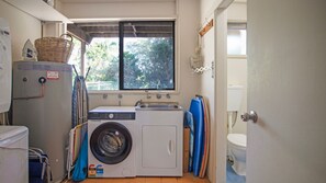 Interior - Barnacle - Pet Friendly (Winda Woppa)
