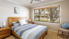 4 bedrooms, internet
