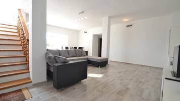 Televisie, videospelletjes en een tafeltennistafel