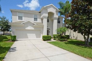 Front of property - Escape Villa (Kissimmee)