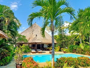 Outdoor pool, pool loungers - Villa Cahaya, beachfront, 2 Bedrooms w/ensuite baths, private pool fully staffed (lokapaksa)