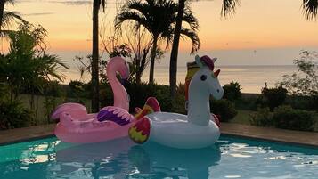Outdoor pool, pool loungers
