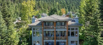 Ski Access Townhome w/ Fireplace, Hot Tub, Views