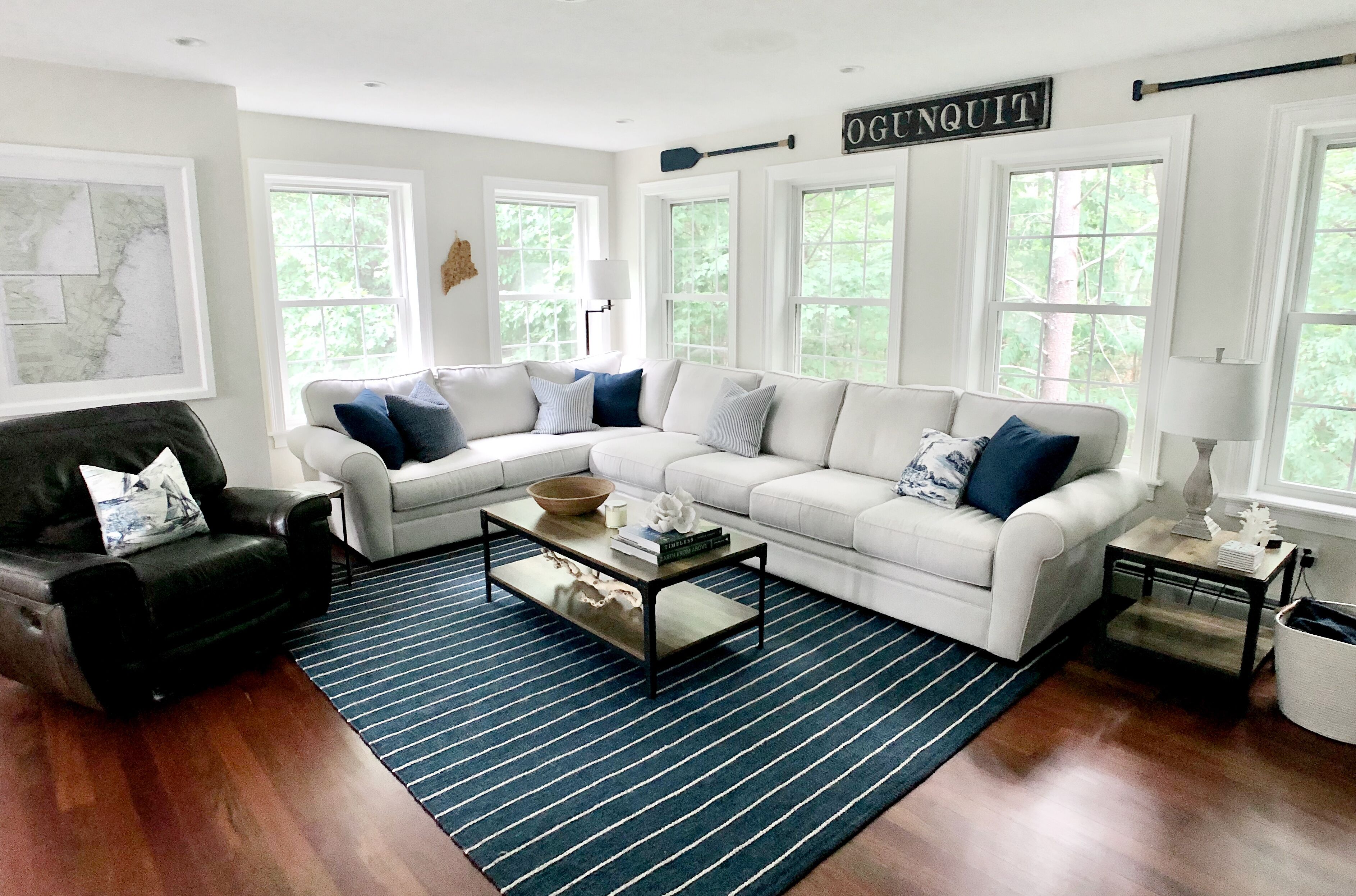 Walk to the beach and town! 5+ BR, 4 BA luxury home