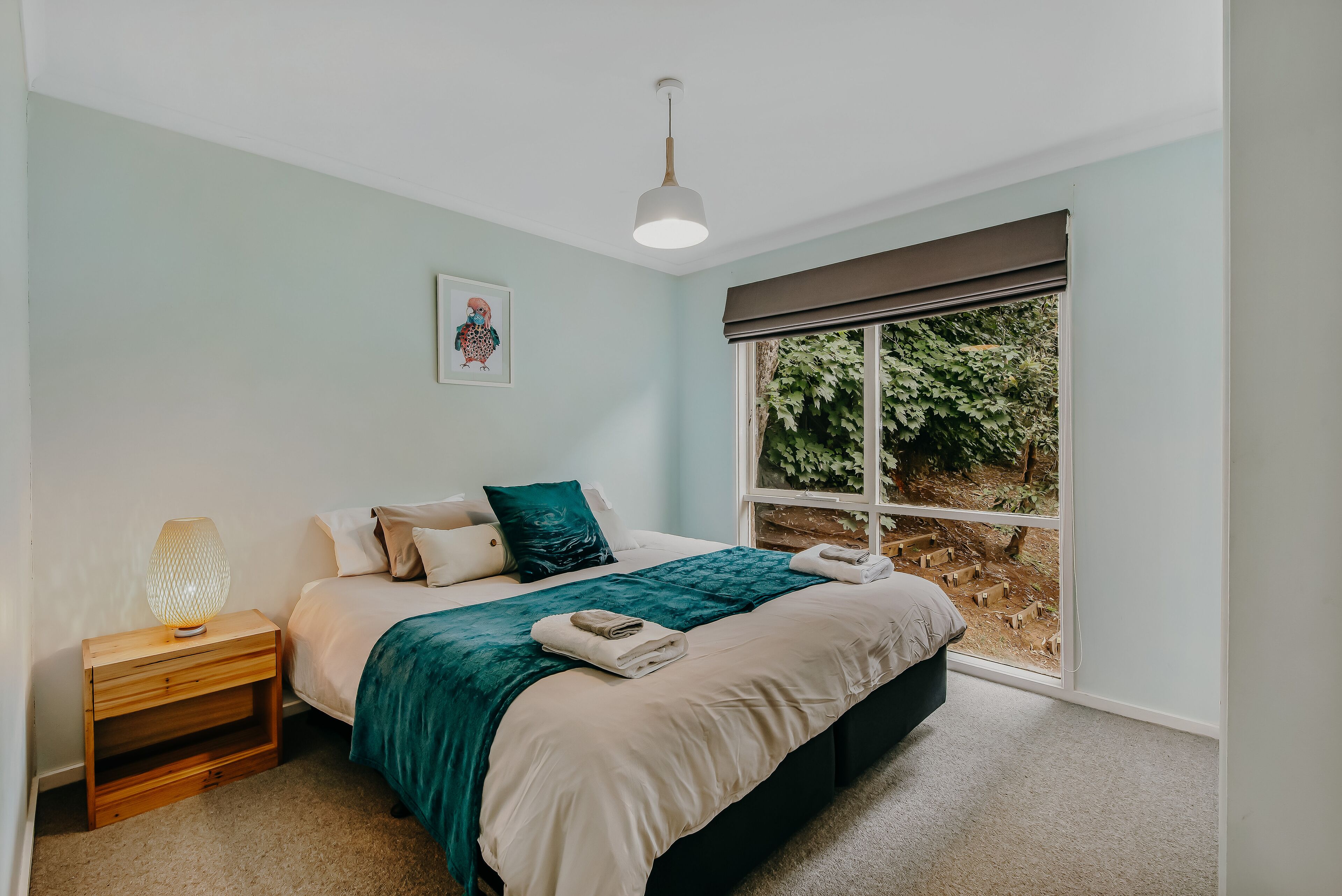 Tranquil hideaway in the rainforest — image 13