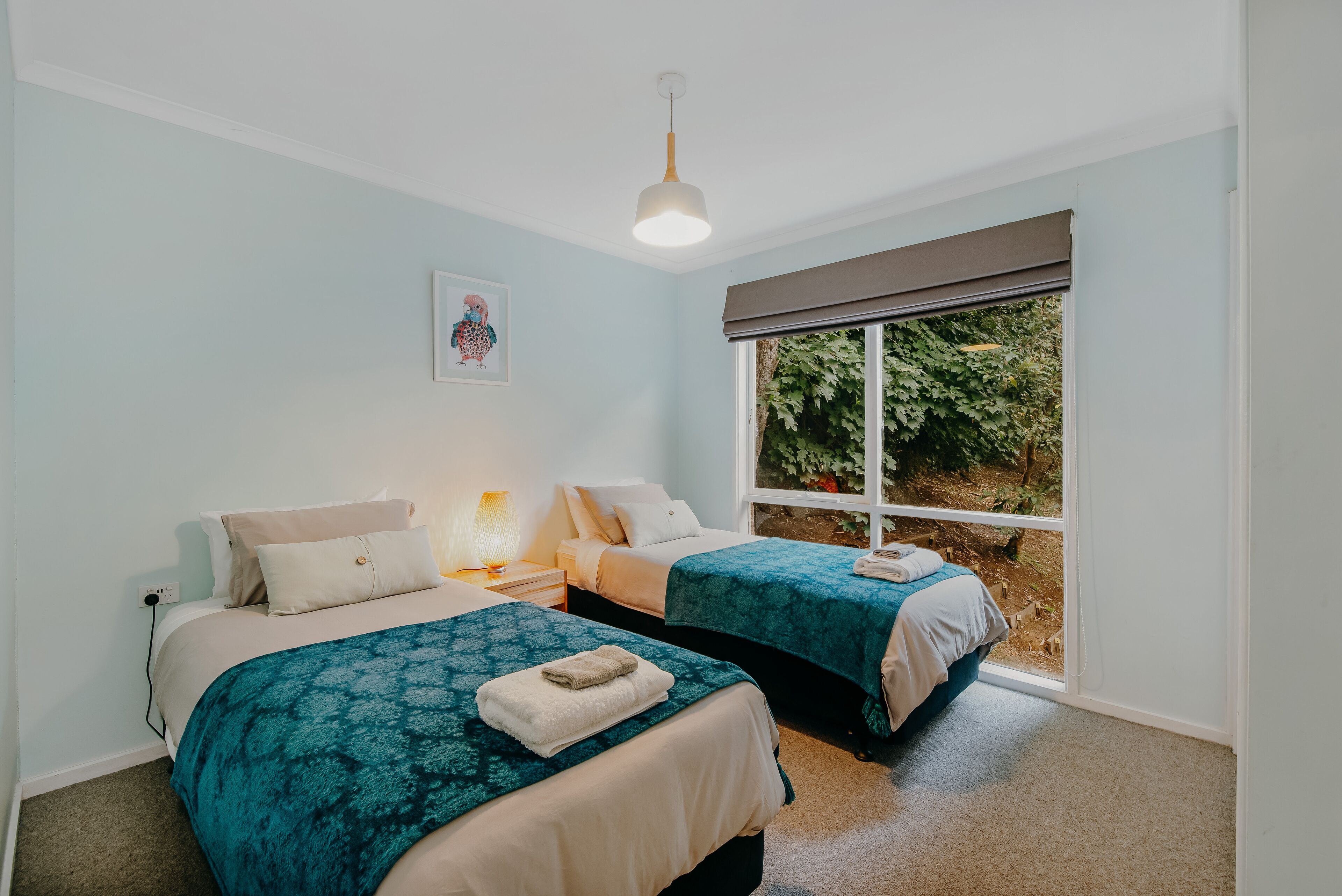 Tranquil hideaway in the rainforest — image 12