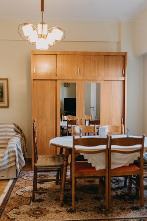 Dining - Best House, Attiki metro, Athens (Athina)