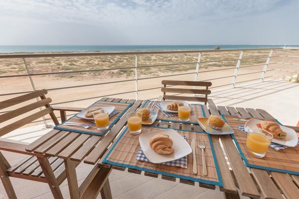 تناول الطعام بالخارج