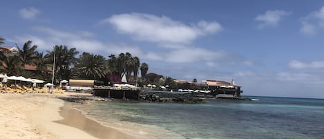 En la playa