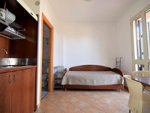 1 bedroom, internet