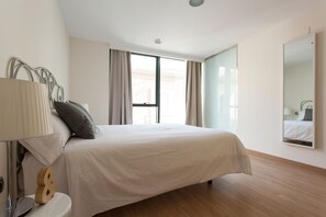 1 Schlafzimmer, Bügeleisen/Bügelbrett, Bettwäsche