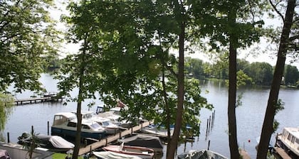 Sehr schöne Ferienwohnung am Wasser