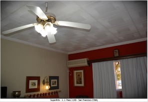 1 quarto, ferros/tábuas de passar roupa, Wi-Fi, roupa de cama