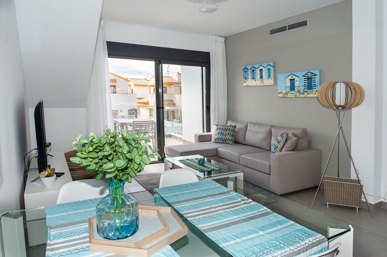 智能电视、影片库