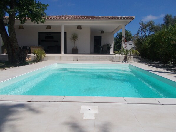 Alberca al aire libre 