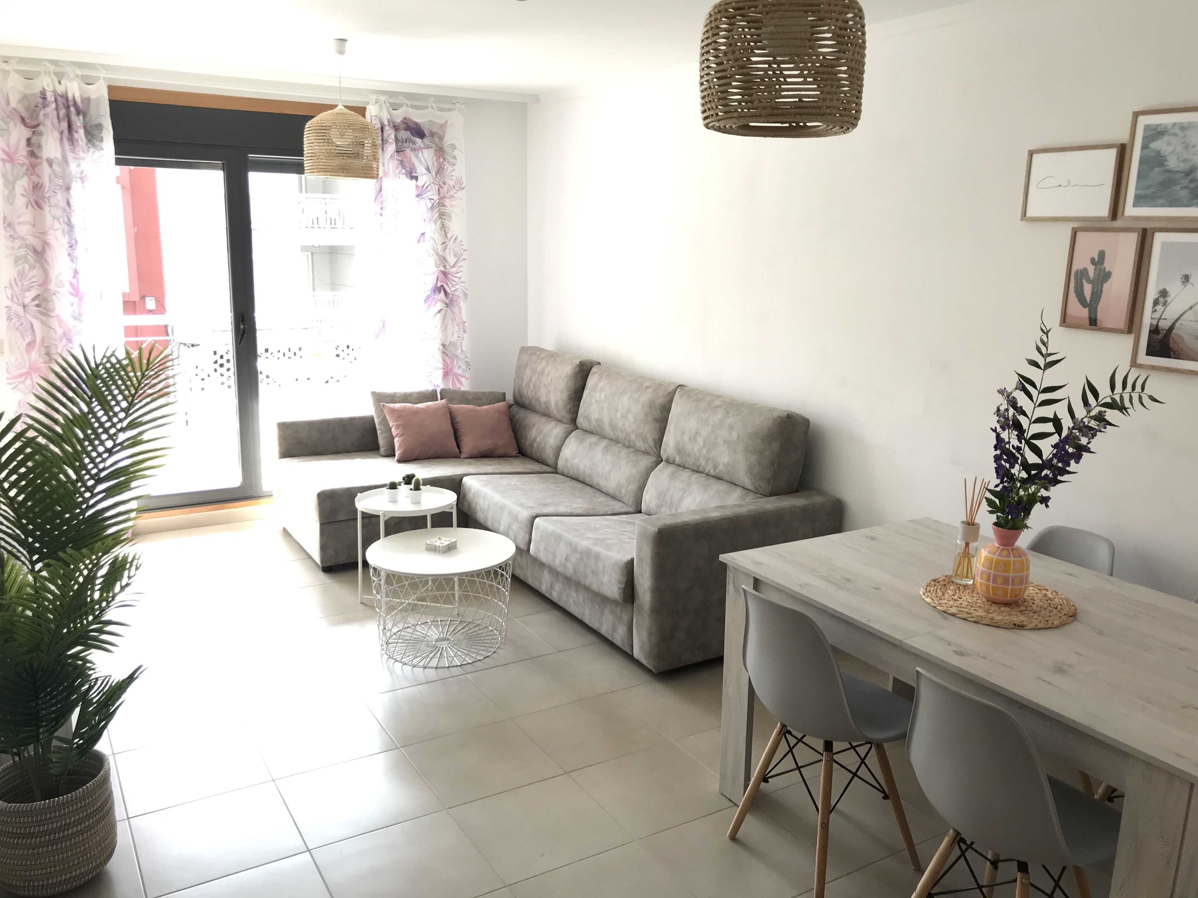 Smart TV, videojuegos, reproductor de DVD