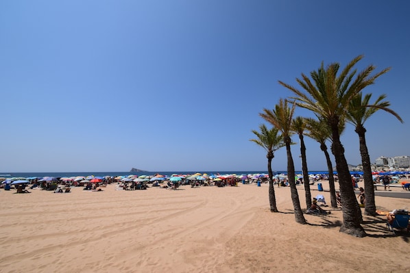 Vlak bij het strand