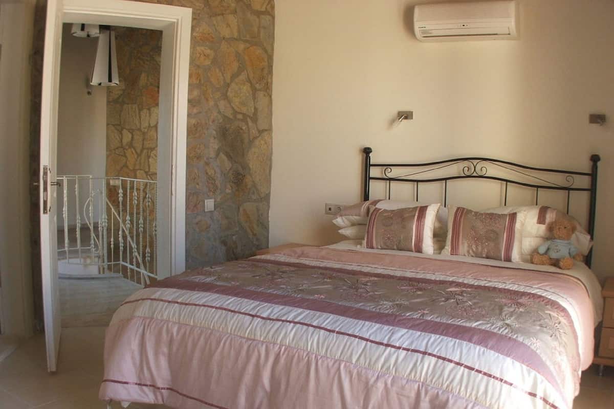 Villa | 1 bedroom, free WiFi, wheelchair access