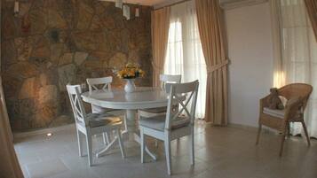 In-room dining
