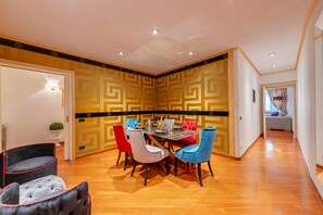 Dining - SPANISH STEPS Extra Luxury Apartment (Roma)
