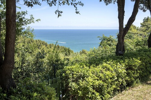 S207 - Sirolo, wonderful two-room apartment in the center