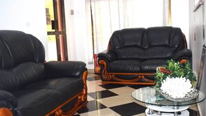 ロビー応接スペース