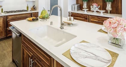 Vista Retreats SoCal Villa, Westlake village/ Thousand Oak 4 bedroom lux Home