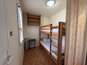 1 bedroom - Cozy 2-Room Apartment Near Beach with Terrace, TV, Garage & More - Sleeps 4 (Saint-Jean-de-Monts)