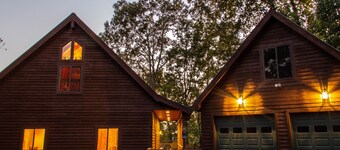 Cabin on Lake Keowee just minutes from Clemson, lake front property with firepit