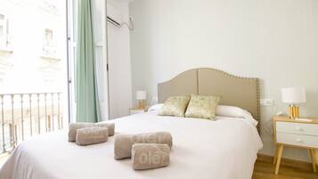 2 dormitorios, tabla de planchar con plancha, wifi gratis y ropa de cama