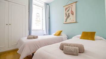 2 habitaciones, tabla de planchar con plancha y wifi gratis