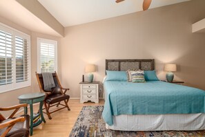 4 bedrooms, desk, iron/ironing board, free WiFi - Quail Crossing is the newest addition to Club Wolff West Vacation Homes. (Tucson)