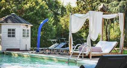 Villa Sequoia mit Pool und eigenem Spa