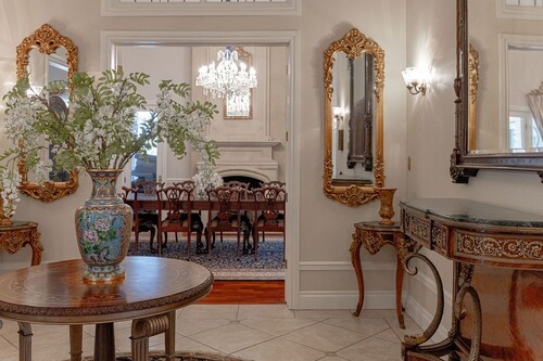 Tranquil French Polo Estate: Private Pool, Game Room & Countryside Charm