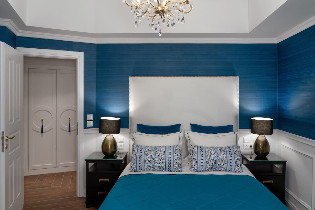 Suite Grand, 2 kamar tidur, Bebas Asap Rokok, kamar terhubung | 1 kamar tidur, seprai antialergi, minibar, dan brankas