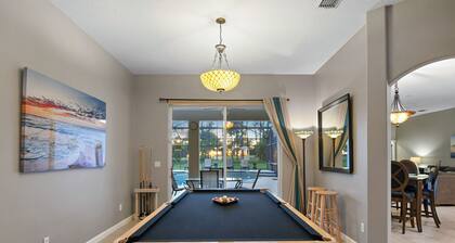 Blick auf den Golfplatz vom Pooldeck