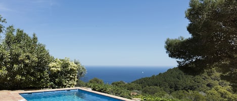 Piscina all'aperto