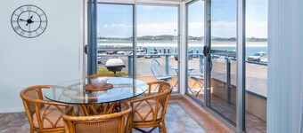 Fairholme 8 Lakeside at Wallis