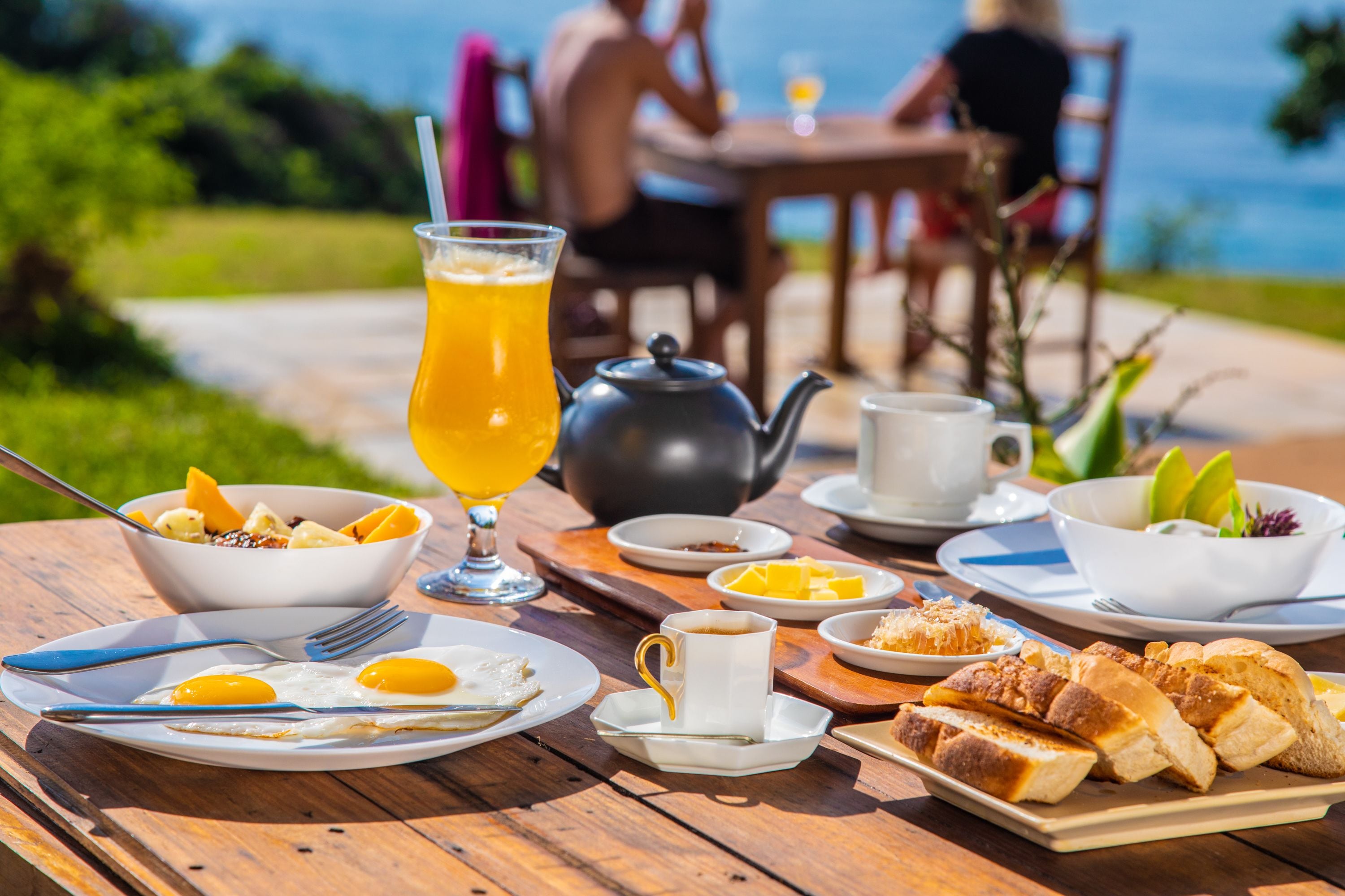 Free daily full breakfast