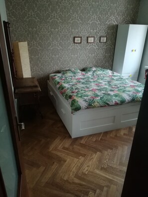 3 chambres, fer et planche à repasser, Wi-Fi