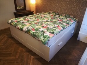 3 bedrooms, iron/ironing board, WiFi - Apartment between riven and Jewish district (2 rooms) (Kraków)